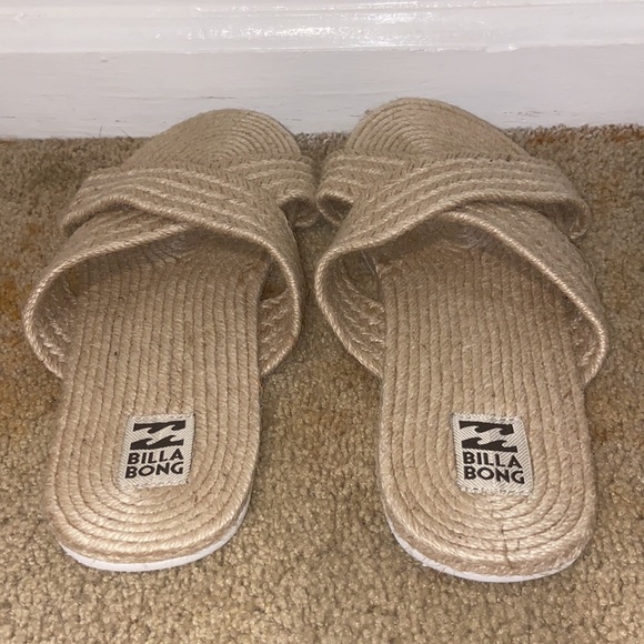 NWOT Billabong twine sandals women’s US10 - Picture 2 of 3